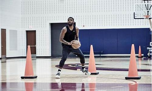 nba球员训练队服_nba球员训练队服图片